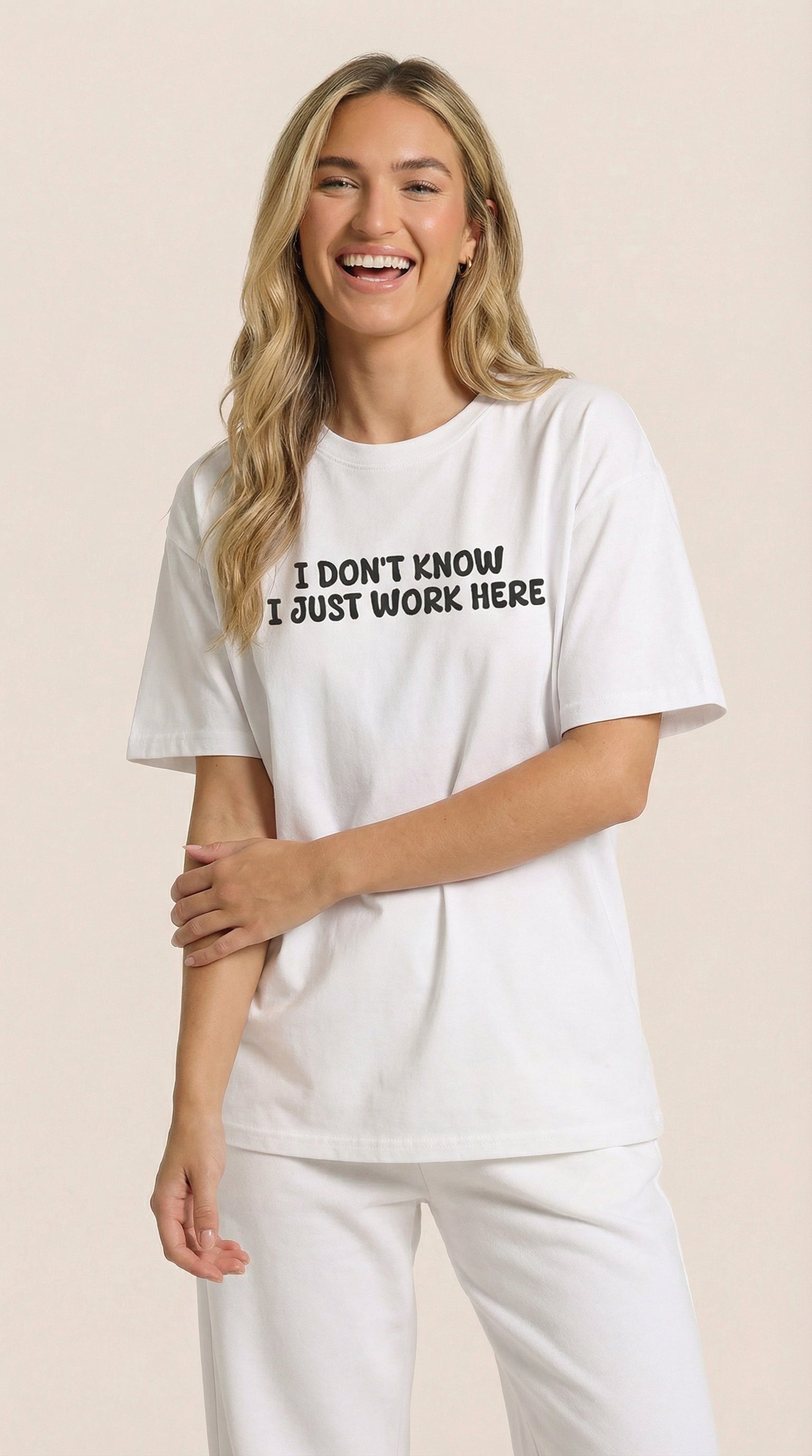 I Don't Know I Just Work Here T-shirt